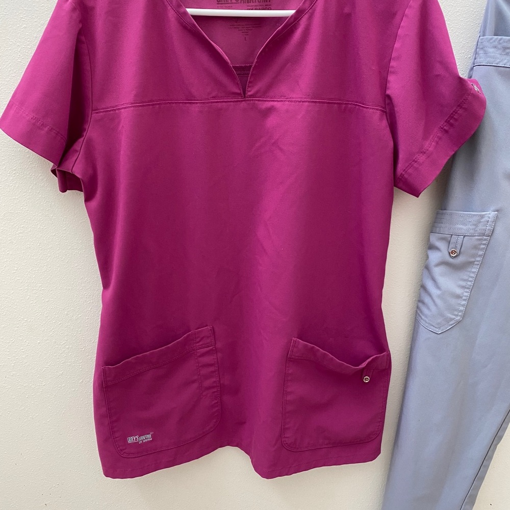 Grey’s Anatomy scrub top